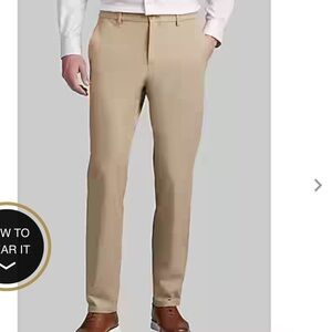 Jos A Bank Men's Beige Traveler Pants size 34 32L